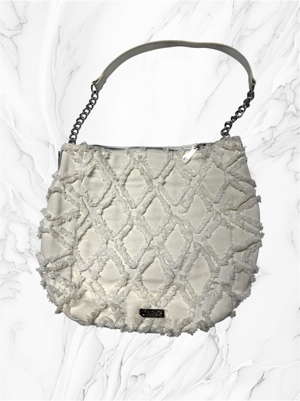 Carlos Santana Ivory Textured boho Shoulder Bag with Chain Accent like new